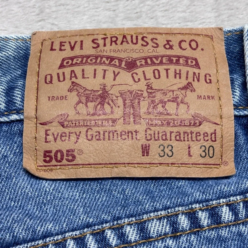 Levi's Vintage Y2K Jeans Mens 33x30 505 Regular Fit Straight Leg Medium Wash